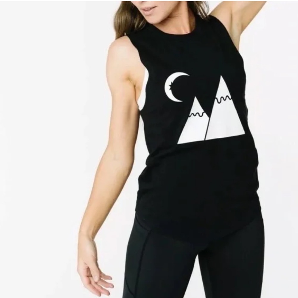 ZYIA Mountain Moon Tank